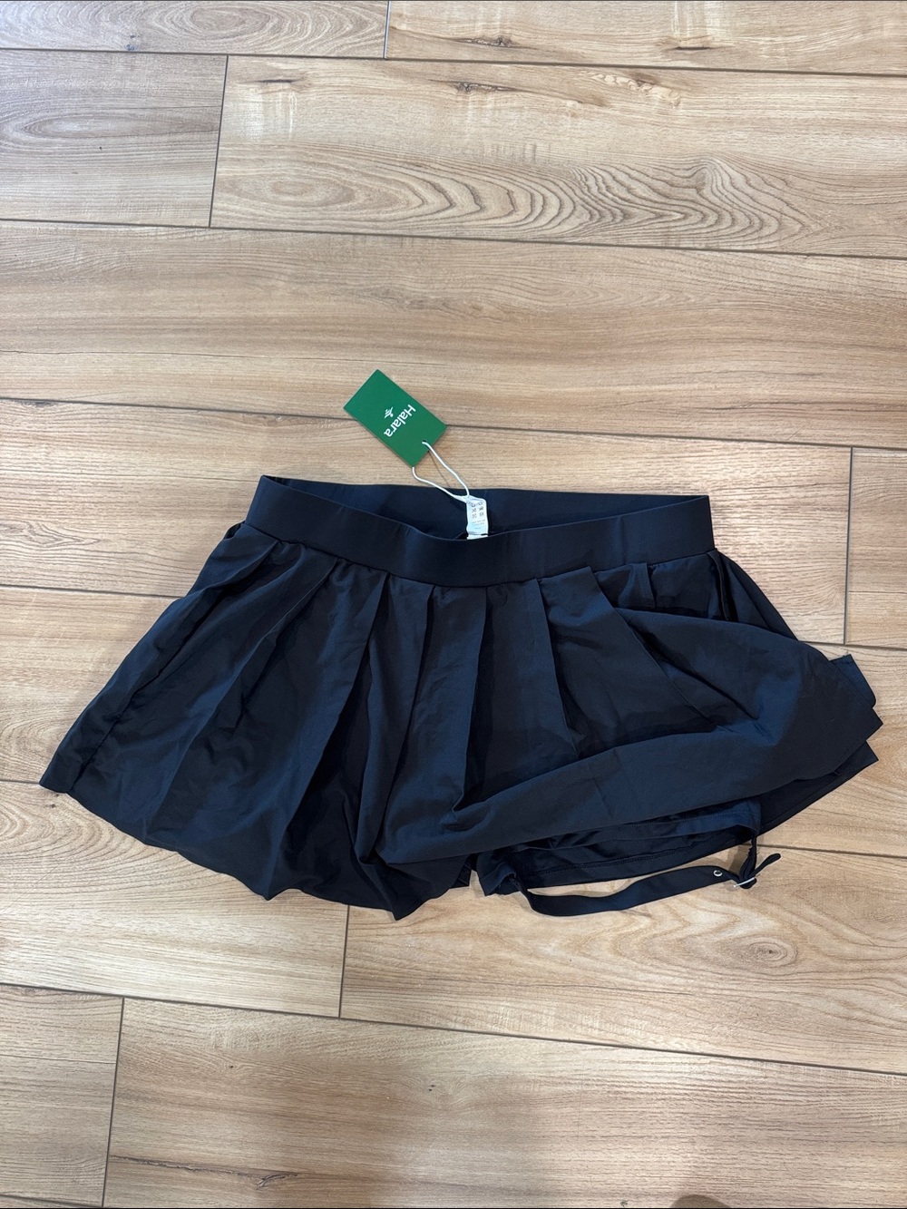 HALARA Black Pleated Athletic Skort with Built-In Shorts